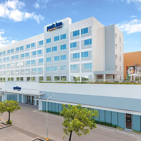 Park Inn By Radisson Bacolod-2